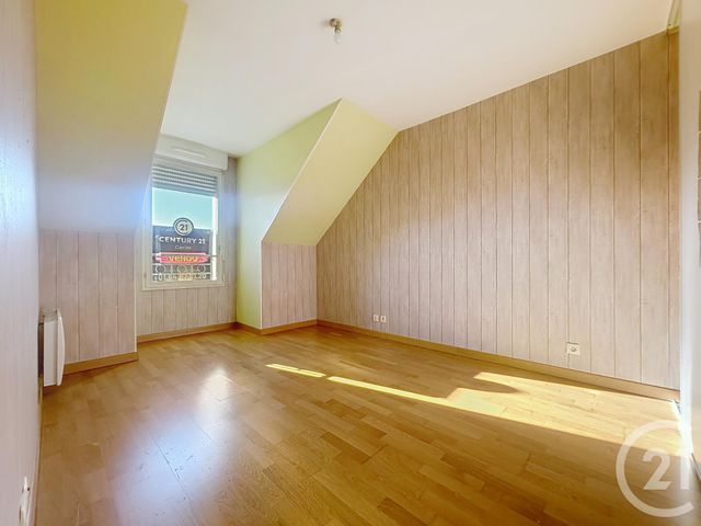 Appartement à vendre - 3 pièces - 61.94 m2 - MELUN - 77 - ILE-DE-FRANCE - Century 21 Cerim