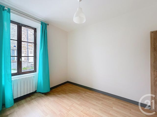 Appartement F2 à louer - 2 pièces - 36.8 m2 - MAINCY - 77 - ILE-DE-FRANCE - Century 21 Cerim