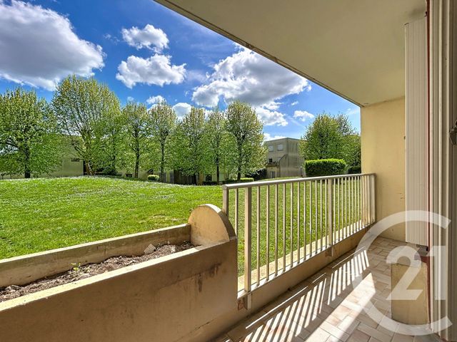 Appartement F4 à vendre - 4 pièces - 88.16 m2 - LE MEE SUR SEINE - 77 - ILE-DE-FRANCE - Century 21 Cerim