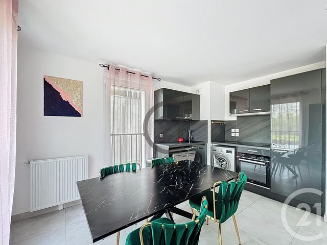 Appartement F3 à louer - 3 pièces - 57.19 m2 - LE MEE SUR SEINE - 77 - ILE-DE-FRANCE - Century 21 Cerim