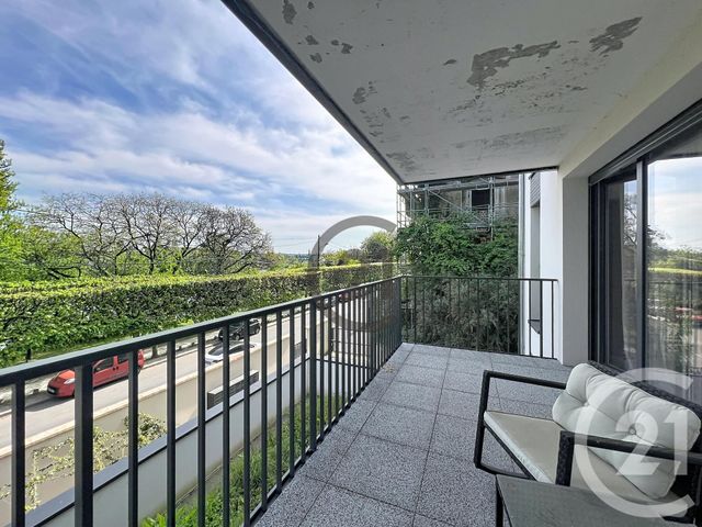 Appartement F3 à louer - 3 pièces - 57.19 m2 - LE MEE SUR SEINE - 77 - ILE-DE-FRANCE - Century 21 Cerim