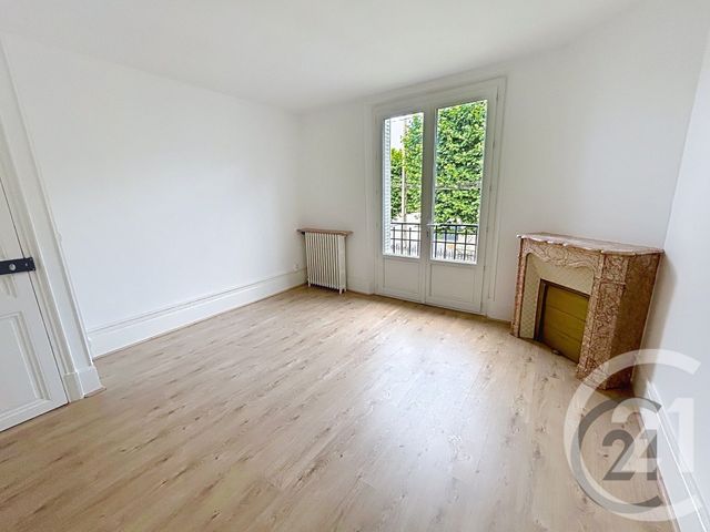 maison à vendre - 8 pièces - 173.4 m2 - DAMMARIE LES LYS - 77 - ILE-DE-FRANCE - Century 21 Cerim