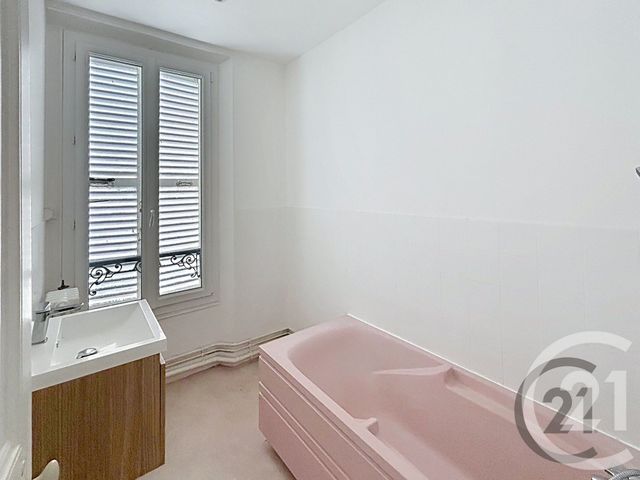 maison à vendre - 8 pièces - 173.4 m2 - DAMMARIE LES LYS - 77 - ILE-DE-FRANCE - Century 21 Cerim
