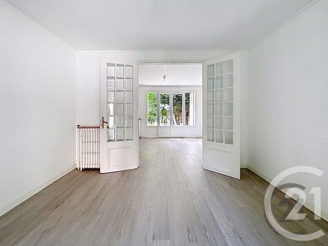 maison à vendre - 8 pièces - 173.4 m2 - DAMMARIE LES LYS - 77 - ILE-DE-FRANCE - Century 21 Cerim