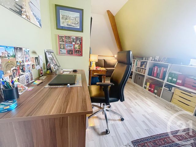 Appartement F3 à vendre - 3 pièces - 70.74 m2 - MELUN - 77 - ILE-DE-FRANCE - Century 21 Cerim