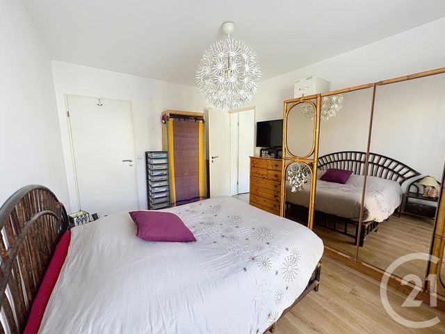 Appartement à vendre - 2 pièces - 41.49 m2 - DAMMARIE LES LYS - 77 - ILE-DE-FRANCE - Century 21 Cerim