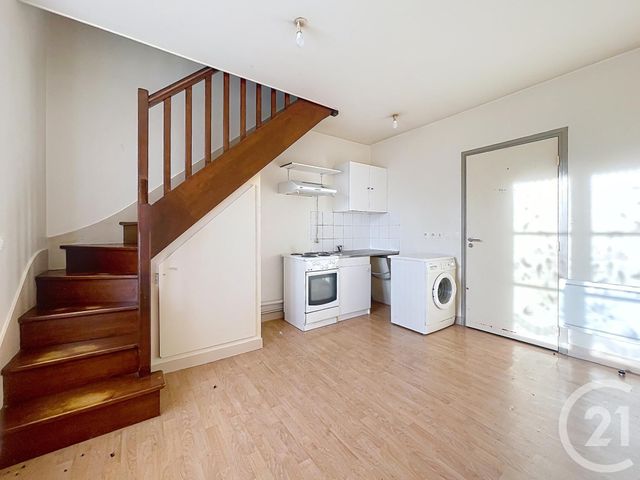 Appartement F1 à louer DAMMARIE LES LYS