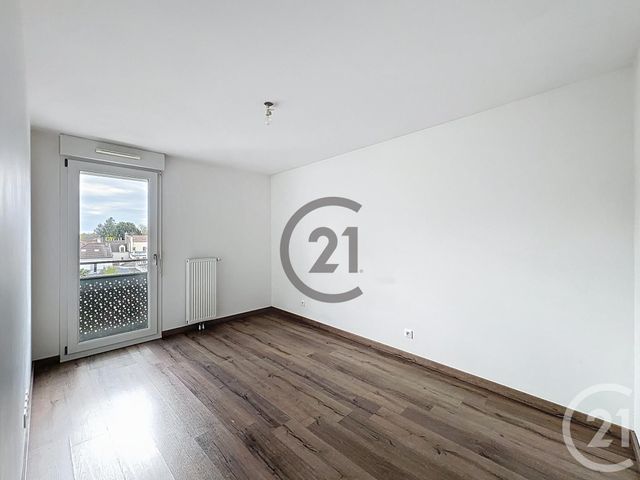Appartement F4 à louer - 4 pièces - 69.3 m2 - MELUN - 77 - ILE-DE-FRANCE - Century 21 Cerim