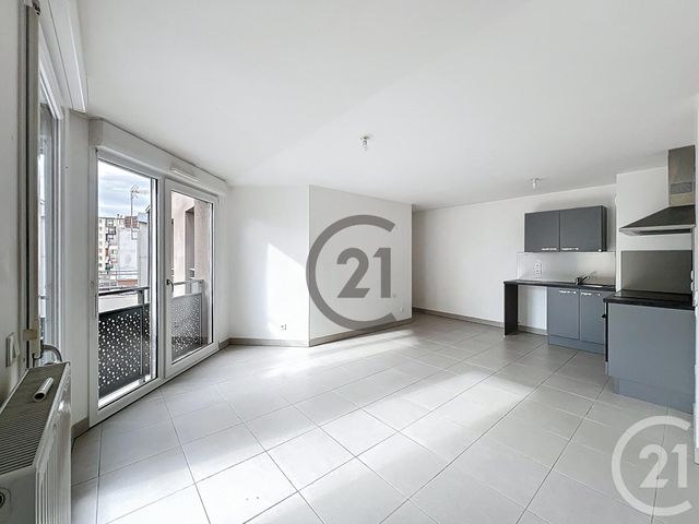 Appartement F4 à louer - 4 pièces - 69.3 m2 - MELUN - 77 - ILE-DE-FRANCE - Century 21 Cerim