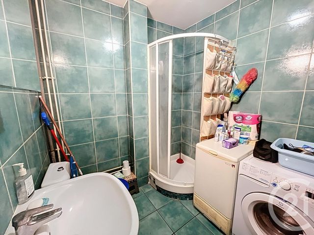 Appartement à vendre - 2 pièces - 37.77 m2 - MELUN - 77 - ILE-DE-FRANCE - Century 21 Cerim