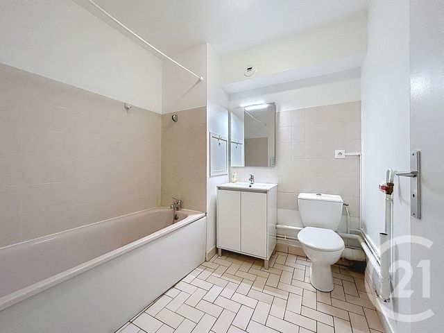 Appartement F2 à vendre - 2 pièces - 34.37 m2 - MELUN - 77 - ILE-DE-FRANCE - Century 21 Cerim