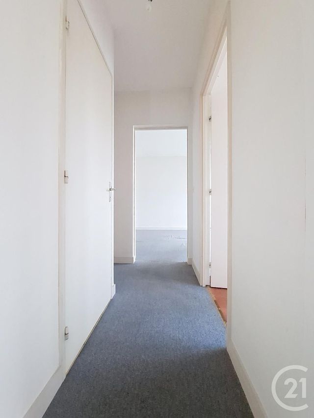 Appartement F2 à vendre - 2 pièces - 42.76 m2 - VAUX LE PENIL - 77 - ILE-DE-FRANCE - Century 21 Cerim