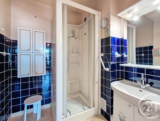 Appartement F3 à vendre - 3 pièces - 90.01 m2 - MELUN - 77 - ILE-DE-FRANCE - Century 21 Cerim