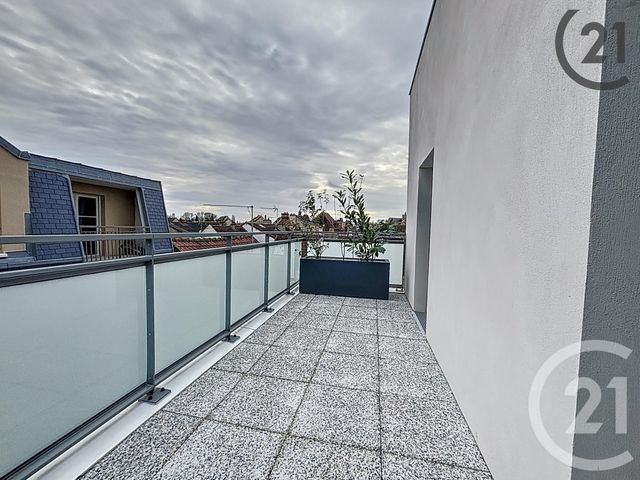 Appartement F3 à louer - 3 pièces - 72.45 m2 - MELUN - 77 - ILE-DE-FRANCE - Century 21 Cerim