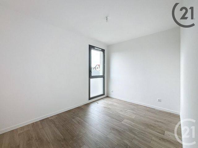 Appartement F3 à louer - 3 pièces - 72.45 m2 - MELUN - 77 - ILE-DE-FRANCE - Century 21 Cerim