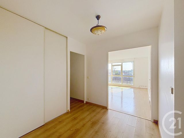 Appartement F3 à louer - 3 pièces - 72.72 m2 - MELUN - 77 - ILE-DE-FRANCE - Century 21 Cerim