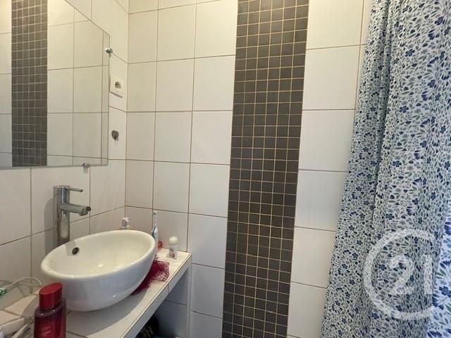 Appartement F1 à vendre - 2 pièces - 23.38 m2 - DAMMARIE LES LYS - 77 - ILE-DE-FRANCE - Century 21 Cerim