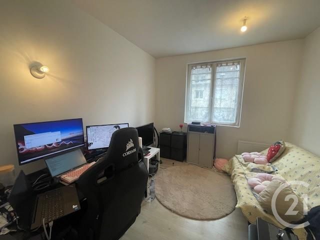 Appartement F1 à vendre DAMMARIE LES LYS