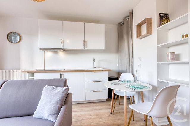 Appartement Studio à louer - 1 pièce - 20.0 m2 - MELUN - 77 - ILE-DE-FRANCE - Century 21 Cerim
