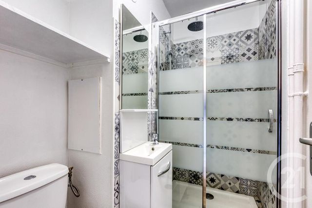 Appartement Studio à louer - 1 pièce - 20.0 m2 - MELUN - 77 - ILE-DE-FRANCE - Century 21 Cerim