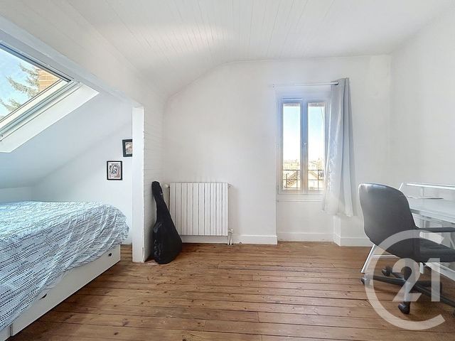 maison à vendre - 5 pièces - 122.25 m2 - MELUN - 77 - ILE-DE-FRANCE - Century 21 Cerim