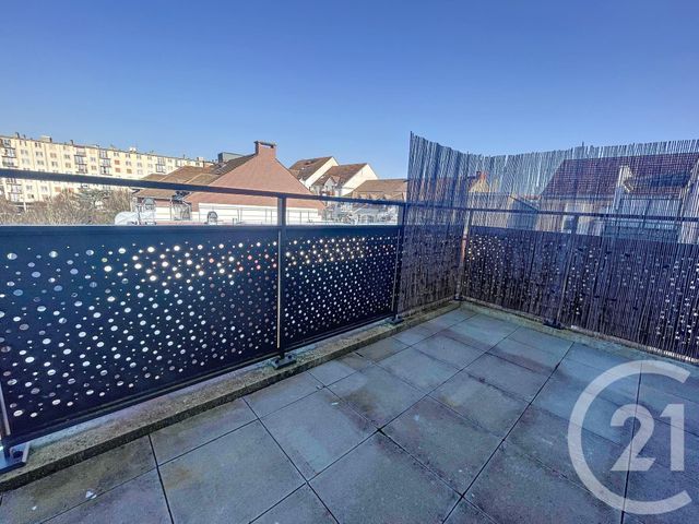 Appartement F2 à louer - 2 pièces - 43.6 m2 - MELUN - 77 - ILE-DE-FRANCE - Century 21 Cerim