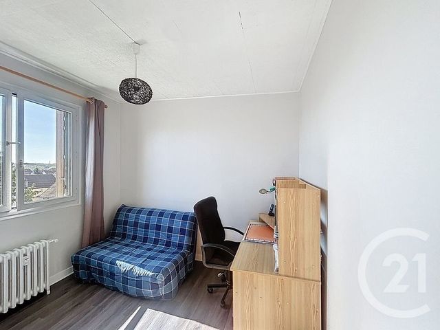 Appartement F4 à vendre - 4 pièces - 72.78 m2 - MELUN - 77 - ILE-DE-FRANCE - Century 21 Cerim