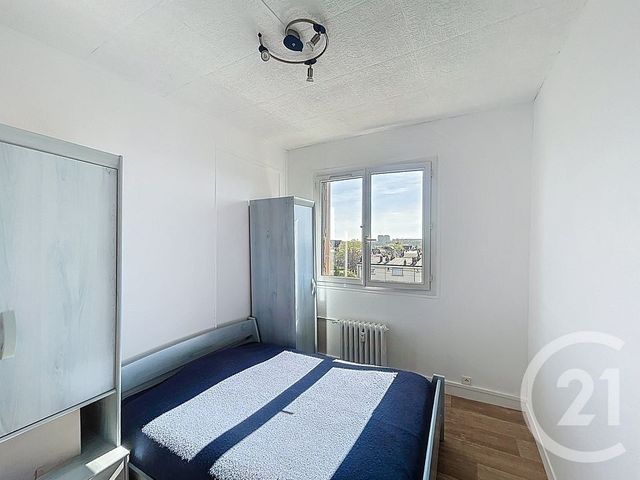 Appartement F4 à vendre - 4 pièces - 72.78 m2 - MELUN - 77 - ILE-DE-FRANCE - Century 21 Cerim