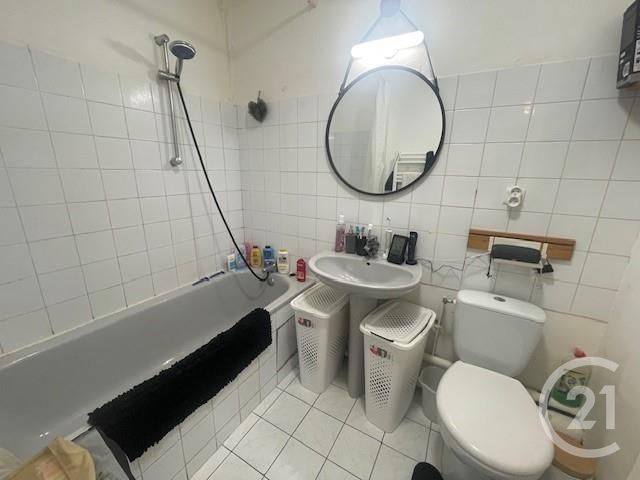 Appartement F1 à vendre - 1 pièce - 30.42 m2 - MELUN - 77 - ILE-DE-FRANCE - Century 21 Cerim