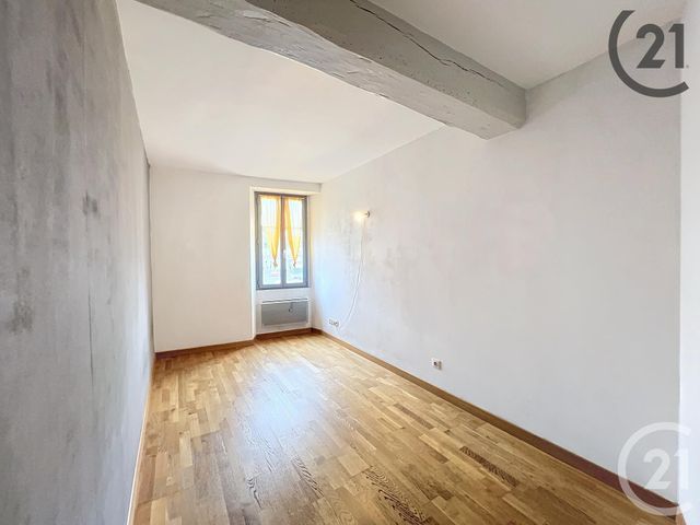 Appartement F2 à louer - 2 pièces - 36.8 m2 - MELUN - 77 - ILE-DE-FRANCE - Century 21 Cerim