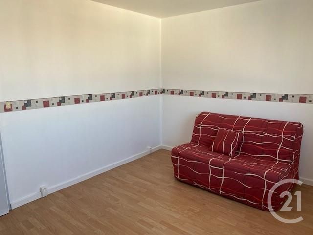 Appartement F1 à vendre - 1 pièce - 29.74 m2 - MELUN - 77 - ILE-DE-FRANCE - Century 21 Cerim