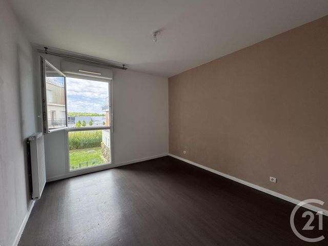 Appartement F3 à vendre - 3 pièces - 56.99 m2 - DAMMARIE LES LYS - 77 - ILE-DE-FRANCE - Century 21 Cerim