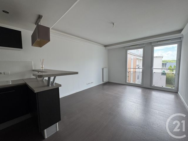 Appartement F3 à vendre - 3 pièces - 56.99 m2 - DAMMARIE LES LYS - 77 - ILE-DE-FRANCE - Century 21 Cerim