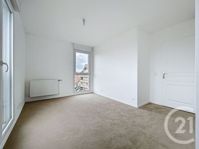Appartement F3 à vendre - 3 pièces - 59.19 m2 - MELUN - 77 - ILE-DE-FRANCE - Century 21 Cerim