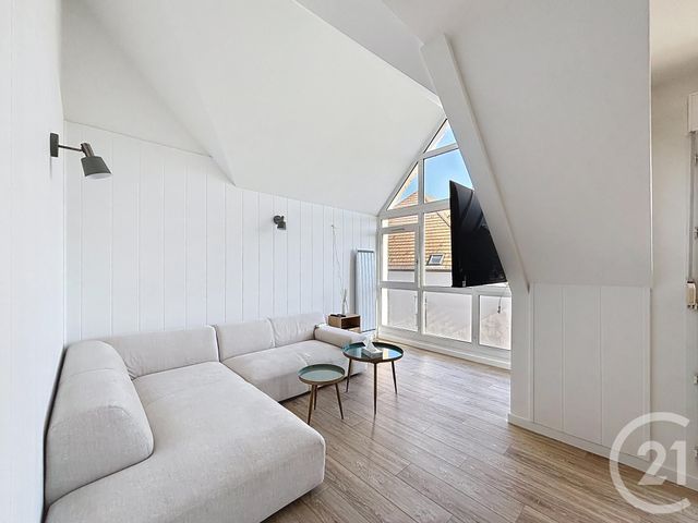 Appartement F3 à louer - 3 pièces - 86.87 m2 - MELUN - 77 - ILE-DE-FRANCE - Century 21 Cerim