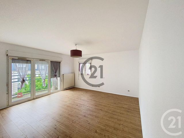 Appartement F3 à louer - 3 pièces - 64.6 m2 - MELUN - 77 - ILE-DE-FRANCE - Century 21 Cerim