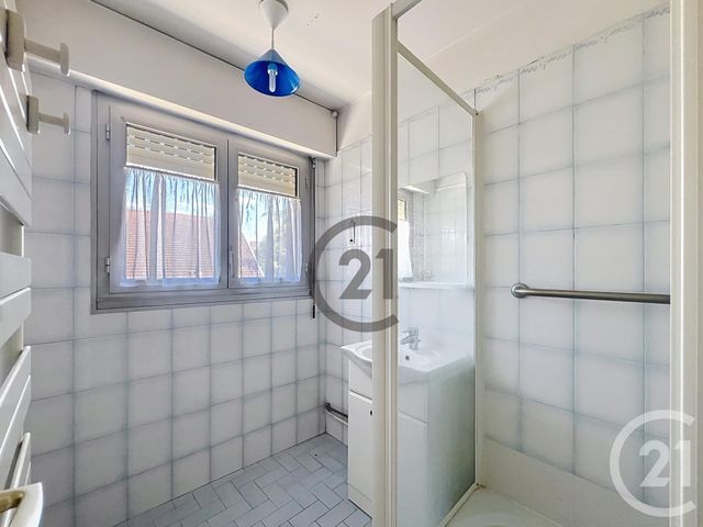 Appartement F3 à louer - 3 pièces - 92.16 m2 - MELUN - 77 - ILE-DE-FRANCE - Century 21 Cerim