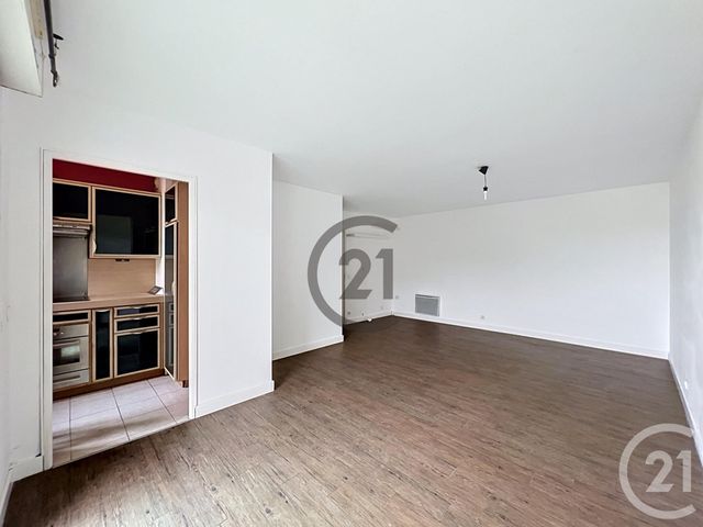 Appartement F3 à louer - 3 pièces - 61.38 m2 - MELUN - 77 - ILE-DE-FRANCE - Century 21 Cerim
