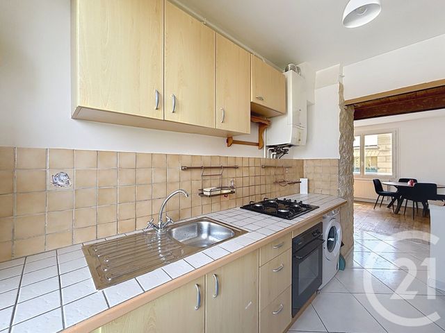 Appartement F3 à louer - 3 pièces - 52.34 m2 - MELUN - 77 - ILE-DE-FRANCE - Century 21 Cerim