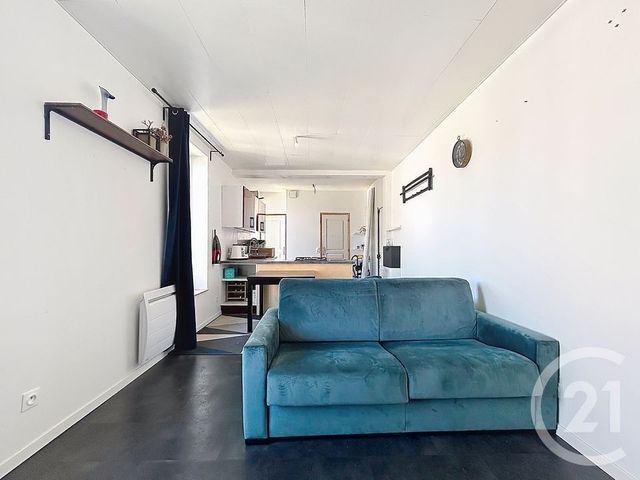 Appartement F2 à vendre - 2 pièces - 46.49 m2 - DAMMARIE LES LYS - 77 - ILE-DE-FRANCE - Century 21 Cerim