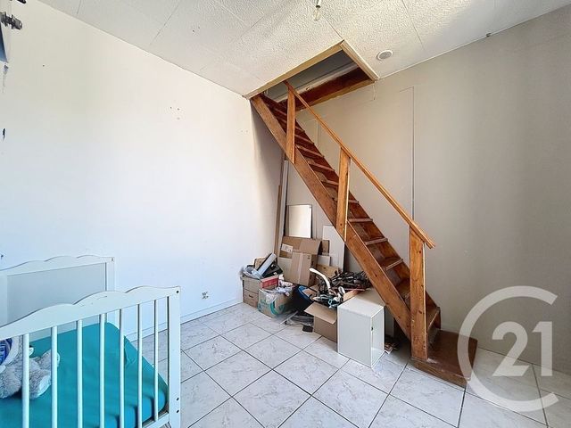 Appartement F2 à vendre - 2 pièces - 46.49 m2 - DAMMARIE LES LYS - 77 - ILE-DE-FRANCE - Century 21 Cerim