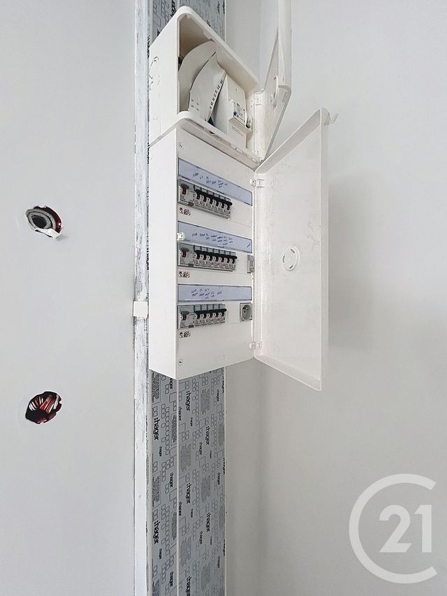 immeuble à vendre - 240.0 m2 - MELUN - 77 - ILE-DE-FRANCE - Century 21 Cerim