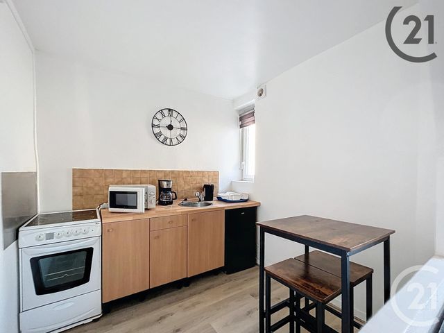 Appartement F1 à louer - 1 pièce - 23.24 m2 - MELUN - 77 - ILE-DE-FRANCE - Century 21 Cerim