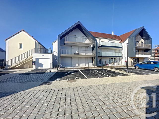 Appartement F3 à louer - 3 pièces - 60.85 m2 - RUBELLES - 77 - ILE-DE-FRANCE - Century 21 Cerim