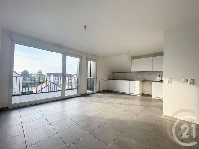 Appartement F3 à louer - 3 pièces - 60.85 m2 - RUBELLES - 77 - ILE-DE-FRANCE - Century 21 Cerim