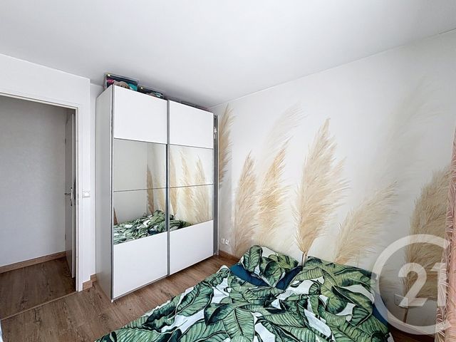 Appartement F4 à louer - 4 pièces - 73.45 m2 - LIEUSAINT - 77 - ILE-DE-FRANCE - Century 21 Cerim