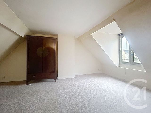 Appartement F3 à vendre - 3 pièces - 85.0 m2 - MELUN - 77 - ILE-DE-FRANCE - Century 21 Cerim