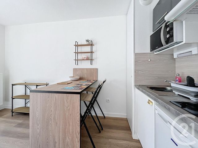 Appartement T1 à louer - 1 pièce - 25.94 m2 - DAMMARIE LES LYS - 77 - ILE-DE-FRANCE - Century 21 Cerim