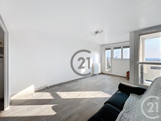 Appartement F3 à louer - 3 pièces - 64.0 m2 - MELUN - 77 - ILE-DE-FRANCE - Century 21 Cerim