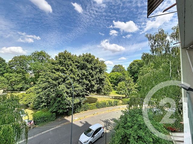 Appartement F2 à louer - 2 pièces - 43.0 m2 - LE MEE SUR SEINE - 77 - ILE-DE-FRANCE - Century 21 Cerim
